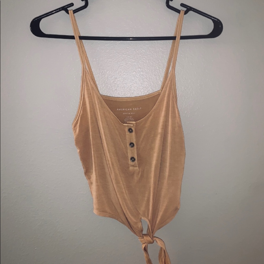 Crop tie tank
